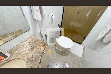 Apartamento à venda com 76m², 3 quartos e 2 vagasBanheiro da Suíte