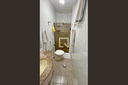 Apartamento à venda com 76m², 3 quartos e 2 vagasBanheiro da Suíte