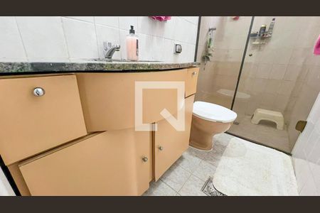 Apartamento à venda com 76m², 3 quartos e 2 vagasBanheiro