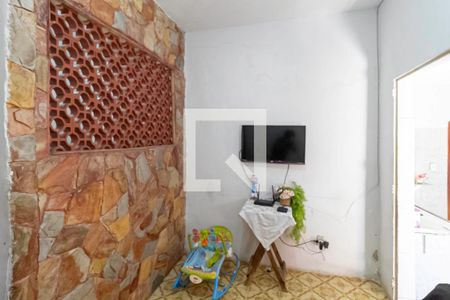 Casa 2 - Sala de casa à venda com 2 quartos, 360m² em Piratininga (Venda Nova), Belo Horizonte