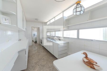 Cozinha de apartamento à venda com 4 quartos, 247m² em Bela Vista, São Paulo