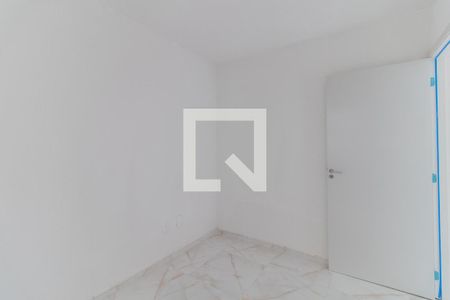Quarto 1 de apartamento para alugar com 2 quartos, 47m² em Ipanema, Porto Alegre