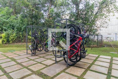Área comum - Bicicletário de apartamento para alugar com 2 quartos, 47m² em Ipanema, Porto Alegre
