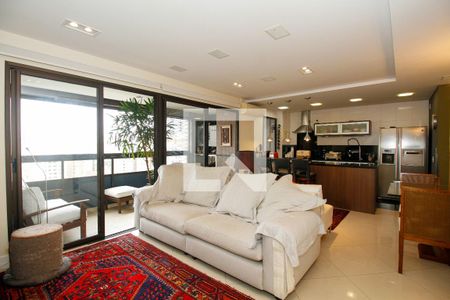 Sala de apartamento à venda com 2 quartos, 84m² em Pinheiros, São Paulo