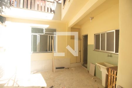 Casa para alugar com 180m², 2 quartos e 3 vagas Casa para alugar com 180m², 2 quartos e 3 vagasÁrea de Serviço