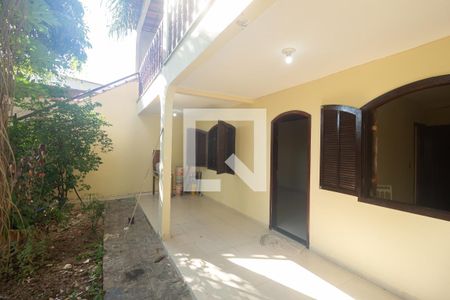 Casa para alugar com 180m², 2 quartos e 3 vagas Casa para alugar com 180m², 2 quartos e 3 vagasÁrea Privativa