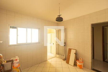 Casa para alugar com 180m², 2 quartos e 3 vagas Casa para alugar com 180m², 2 quartos e 3 vagasCozinha