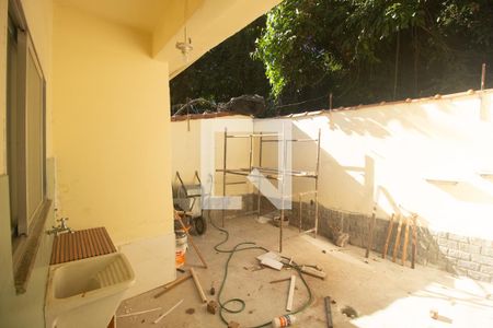 Casa para alugar com 180m², 2 quartos e 3 vagas Casa para alugar com 180m², 2 quartos e 3 vagasÁrea de Serviço