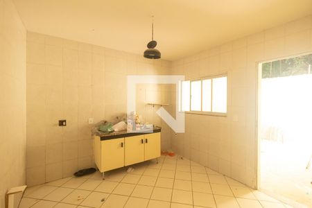 Casa para alugar com 180m², 2 quartos e 3 vagas Casa para alugar com 180m², 2 quartos e 3 vagasCozinha