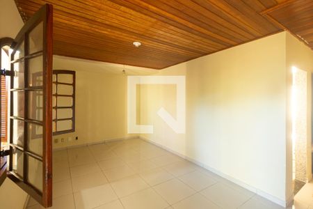 Sala de casa para alugar com 2 quartos, 180m² em Campo Grande, Rio de Janeiro