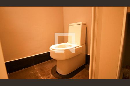 Lavabo da Sala de casa para alugar com 3 quartos, 248m² em Vila Paulo Silas, São Paulo