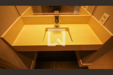 Lavabo da Sala de casa para alugar com 3 quartos, 248m² em Vila Paulo Silas, São Paulo