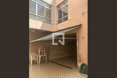 Casa à venda com 430m², 5 quartos e 4 vagasÁrea Externa