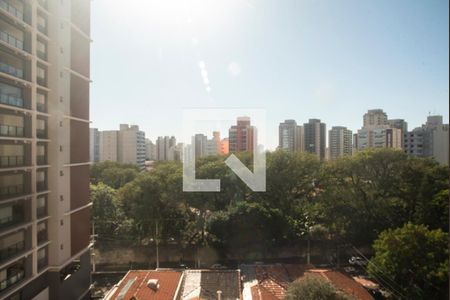 Apartamento à venda com 141m², 3 quartos e 2 vagasVista da Suíte 1