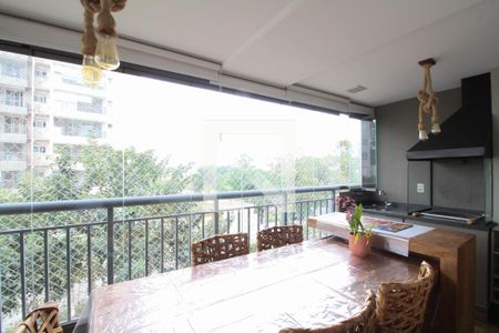 Varanda de apartamento à venda com 2 quartos, 111m² em Vila Andrade, São Paulo