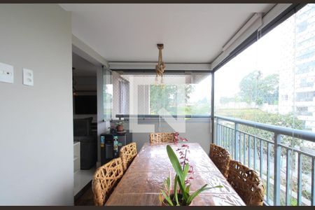 Varanda de apartamento à venda com 2 quartos, 111m² em Vila Andrade, São Paulo