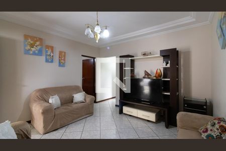 Sala de casa à venda com 3 quartos, 250m² em Vila Paranagua, São Paulo