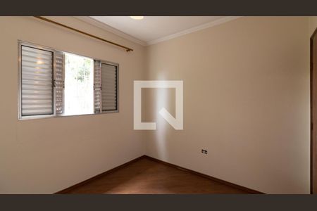 Quarto 1 de casa à venda com 3 quartos, 250m² em Vila Paranagua, São Paulo