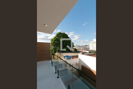 Casa à venda com 180m², 3 quartos e 3 vagasVaranda da Suíte 2