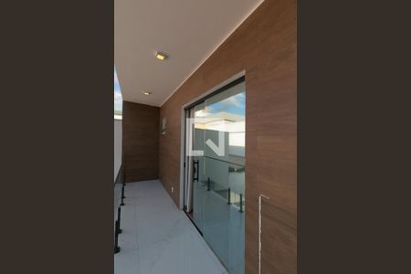 Casa à venda com 180m², 3 quartos e 3 vagasVaranda da Suíte 2