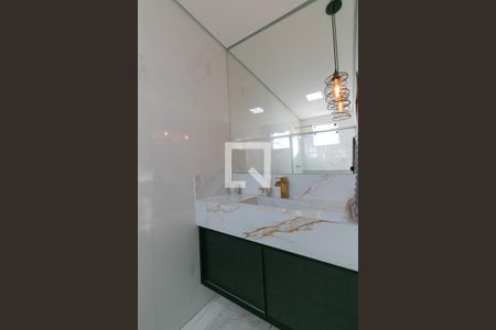 Casa à venda com 180m², 3 quartos e 3 vagasBanheiro da Suíte 1