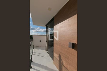 Varanda da Sala de casa à venda com 3 quartos, 180m² em Vila Cloris, Belo Horizonte