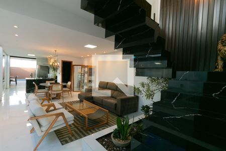 Casa à venda com 180m², 3 quartos e 3 vagasSala 2