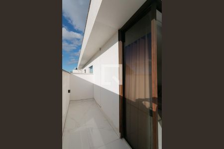 Varanda da Sala de casa à venda com 3 quartos, 180m² em Vila Cloris, Belo Horizonte