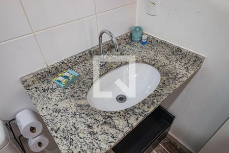 Banheiro de kitnet/studio para alugar com 1 quarto, 25m² em Jardim Paulista, São Paulo