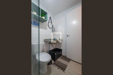 Banheiro de kitnet/studio para alugar com 1 quarto, 25m² em Jardim Paulista, São Paulo