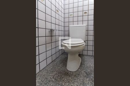Banheiro da Suíte 2 de casa à venda com 4 quartos, 265m² em Jardim Tremembe, São Paulo