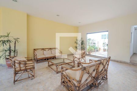 Hall de entrada de apartamento à venda com 3 quartos, 170m² em Bela Vista, São Paulo