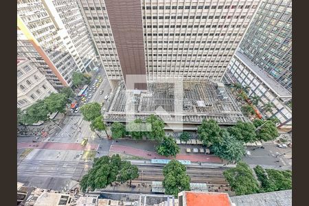 Vista Sala de apartamento para alugar com 2 quartos, 35m² em Centro, Rio de Janeiro
