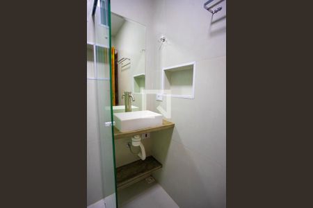 Banheiro de casa para alugar com 2 quartos, 68m² em Conceição, Diadema
