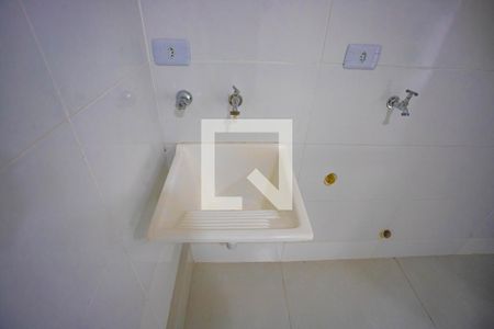 Área de serviço de casa para alugar com 2 quartos, 68m² em Conceição, Diadema