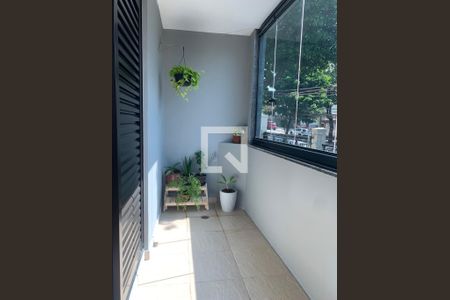Varanda Casa 1 de casa à venda com 5 quartos, 400m² em Chácara Inglesa, São Paulo