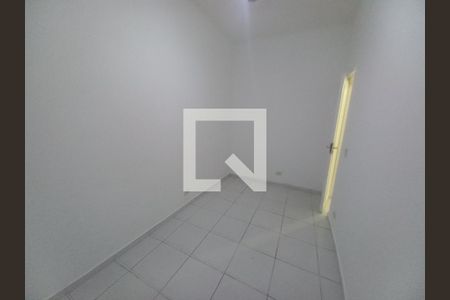 Quarto 2 de casa para alugar com 2 quartos, 70m² em Vila Mateo Bei, São Vicente