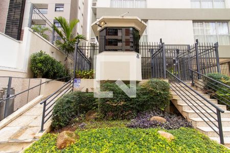 Apartamento à venda com 230m², 4 quartos e 4 vagasFachada