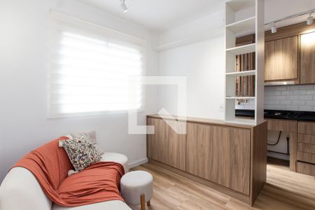Apartamento para alugar com 2 quartos, 34m² em Parque Vitoria, São Paulo