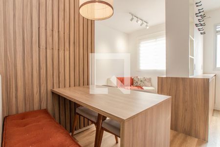 Sala de apartamento para alugar com 2 quartos, 34m² em Parque Vitoria, São Paulo