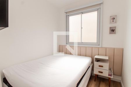Quarto de apartamento para alugar com 2 quartos, 34m² em Parque Vitoria, São Paulo