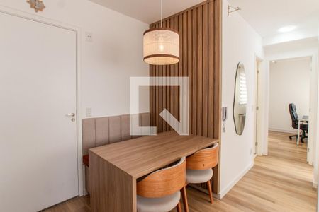 Sala de apartamento para alugar com 2 quartos, 34m² em Parque Vitoria, São Paulo