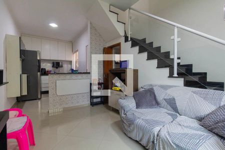 Sala de casa de condomínio à venda com 2 quartos, 69m² em Parque Boturussu, São Paulo