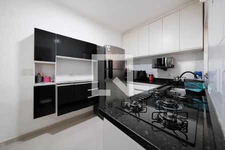 Sala/Cozinha de casa de condomínio à venda com 2 quartos, 69m² em Parque Boturussu, São Paulo