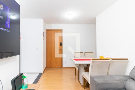 Sala de apartamento para alugar com 2 quartos, 44m² em Colônia (zona Leste), São Paulo