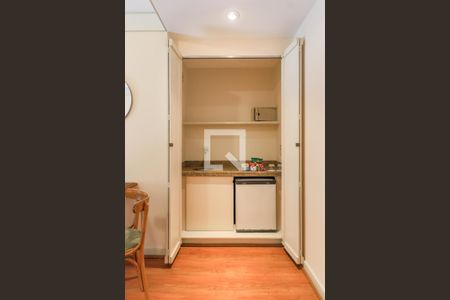 Cozinha de apartamento à venda com 1 quarto, 45m² em Cidade Monções, São Paulo