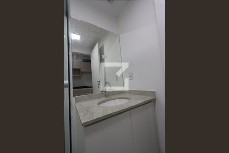 Banheiro de kitnet/studio para alugar com 1 quarto, 24m² em Vila Mariana, São Paulo