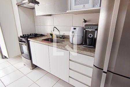 Cozinha  de apartamento à venda com 2 quartos, 77m² em Jacarepaguá, Rio de Janeiro
