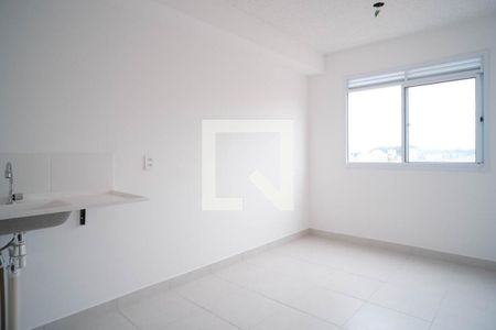 Sala/Cozinha de apartamento à venda com 2 quartos, 33m² em Engenheiro Goulart, São Paulo