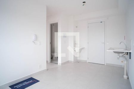 Sala/Cozinha de apartamento à venda com 2 quartos, 33m² em Engenheiro Goulart, São Paulo